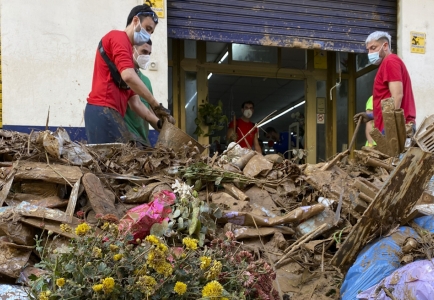 Los autónomos afectados por la DANA podrán cobrar el cese de actividad sin acreditar un periodo mínimo cotizado